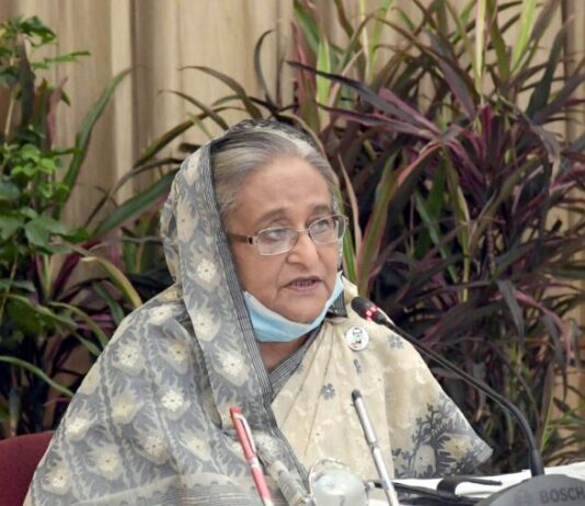 ঘূর্ণিঝড় আম্পান মোকাবেলায় সরকার প্রস্তুত রয়েছে : প্রধানমন্ত্রী