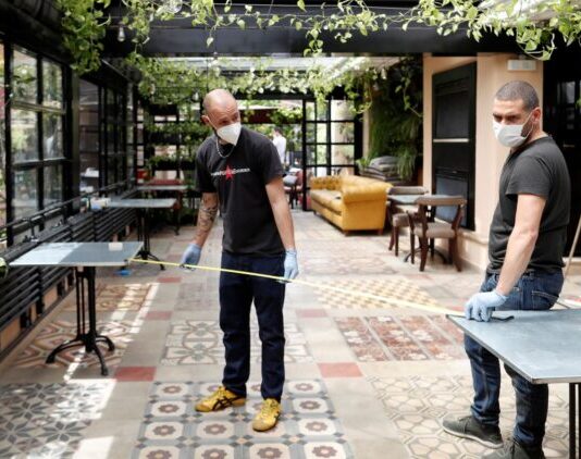 ইউরোপের কিছু দেশে লকডাউন শিথিল