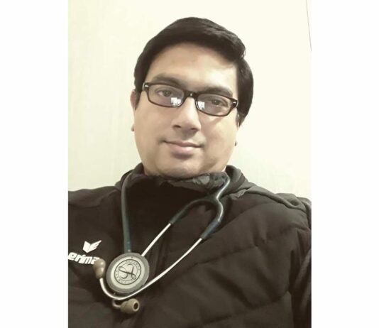 করোনায় চমেকে চিকিৎসকের মৃত্যু