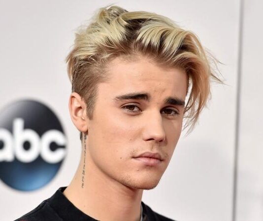 আবারো যৌন হেনস্থার অভিযোগ জাস্টিন বিবারের বিরুদ্ধে