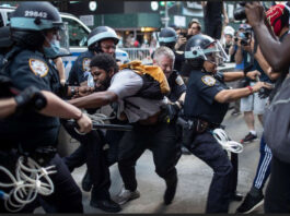 বিক্ষোভের মুখে ডোনাল্ড ট্রাম্প লুকিয়ে ছিলেন বাঙ্কারে