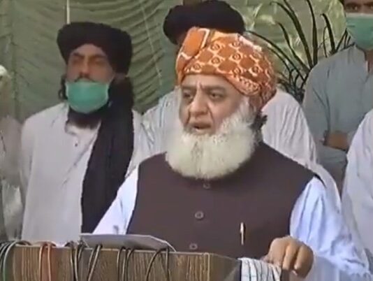 ‘আমরা ঘুমোলে ভাইরাসও ঘুমিয়ে পড়ে’