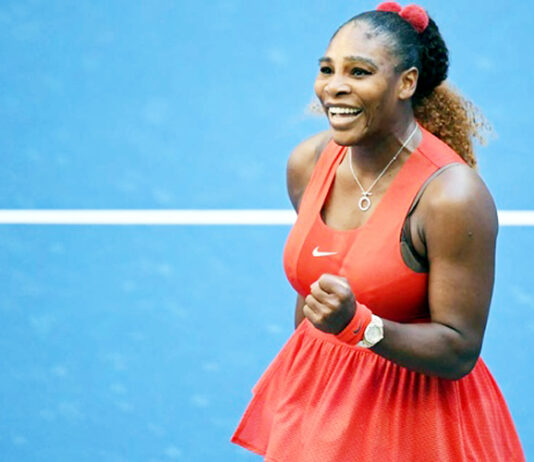 ঘুরে দাঁড়িয়ে শেষ ষোলোয় সেরেনা