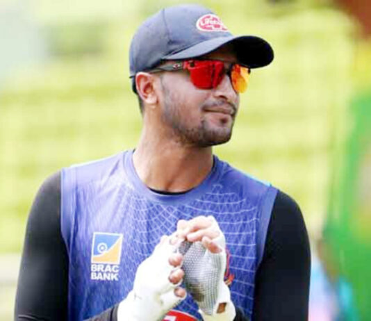 বিসিবির ভাবনায় নেই সাকিবের অধিনায়কত্ব