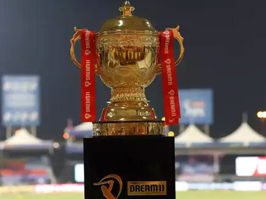 নাইট কারফিউয়ের ওয়াংখেড়েতে চলবে আইপিএল ম্যাচ