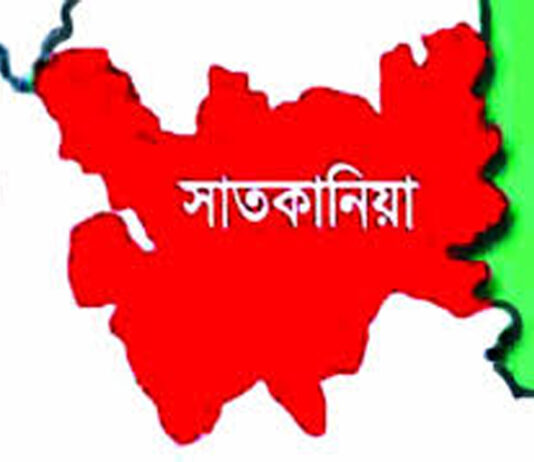 বাস-ট্রেইলার মুখোমুখি সংঘর্ষে আহত ১০