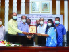 দ্বিতীয় মেয়াদে নিয়োগ চুয়েট ভিসিকে শিক্ষক সমিতির সংবর্ধনা ও মতবিনিময় সভা