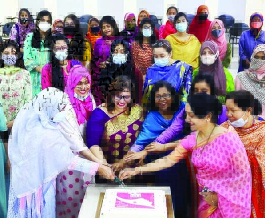 ইডিইউ ৬০ শতাংশ নারীর বিশ্ববিদ্যালয়