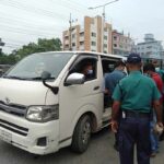 চেক পোস্টে আটকা পড়ছে বাড়িমুখী মানুষ