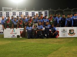 ব্যাটিং ব্যর্থতায় হারলো বাংলাদেশ