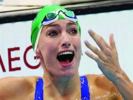 সাঁতারে প্রথম সোনা জিতলেন দক্ষিণ আফ্রিকা