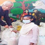 ঈদ উপলক্ষে নৈতিক স্কুলে খাদ্যসামগ্রী বিতরণ