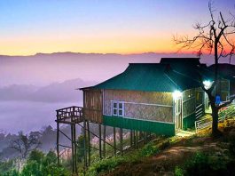 বেড়ার ঘর