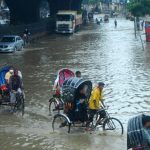 বৃষ্টি ও পূর্ণিমার জোয়ারে নগরে নিচু এলাকায় পানি
