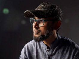 গীতিকবি মোস্তফা সরয়ার ফারুকী!