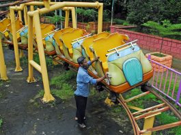 দর্শনার্থীদের জন্য প্রস্তুত বিনোদন কেন্দ্রগুলো