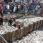 মুরাদপুরে নালায় পড়ে ভেসে গেলেন পথচারী