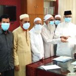 পাহাড়তলী হাজী ক্যাম্পে বিভাগীয় হজ অফিস চালু করতে স্মারকলিপি