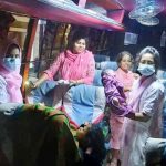 বাসেই সন্তান প্রসব !