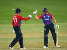 বাটলার তাণ্ডবে অস্ট্রেলিয়াকে উড়িয়ে দিলো ইংল্যান্ড