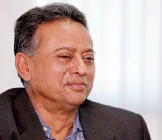 ফোনালাপের ঘটনায় আমীর খসরুর বিরুদ্ধে বিশেষ ক্ষমতা আইনে অভিযোগপত্র