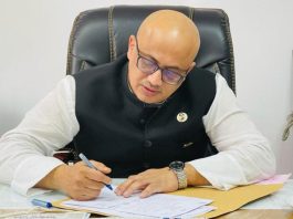 ‘ব্যক্তিগত কারণ’ দেখিয়ে পদত্যাগ করলেন মুরাদ