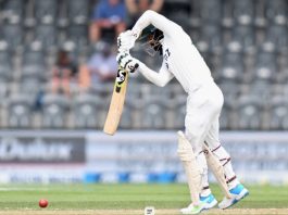 ইনিংস ব্যবধানে হারল বাংলাদেশ