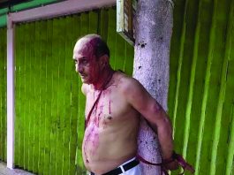 আওয়ামী লীগ নেতাকে গাছের সঙ্গে বেঁধে মারধর