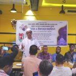 একদলীয় অপশাসনের বিরুদ্ধে ফুঁসছে জনগণ