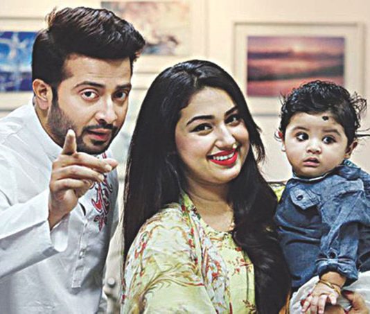 বিয়ে করছেন শাকিব ও অপু!