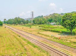 ৫৩ বছর পর কর্ডলাইনে ঝুঁকছে রেল