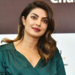 ‘সেজেগুজে পুরুষ অভিনেতাদের জন্য বসে থাকতাম’