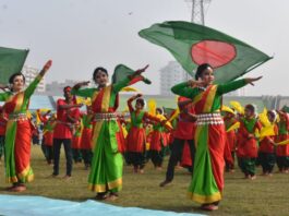 নানা আয়োজনে চট্টগ্রামে বিজয় দিবস উদযাপন