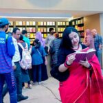 বই না কিনে ছবি তোলা নিয়ে নানাকথা