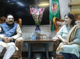 গার্মেন্টসকর্মী ও শ্রমিকদের সান্ধ্যকালীন স্বাস্থ্যসেবা চালু করতে চাই : মেয়র