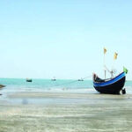 সংকটাপন্ন সেন্ট মার্টিনকে রক্ষা করতে হবে