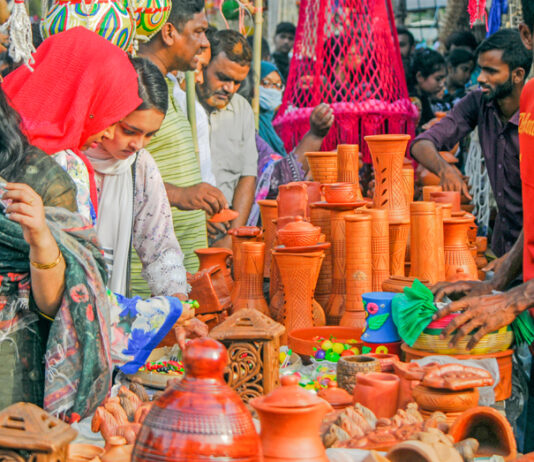 বলীখেলার মেলায় চাটগাঁইয়া ঈদ আনন্দ উৎসব