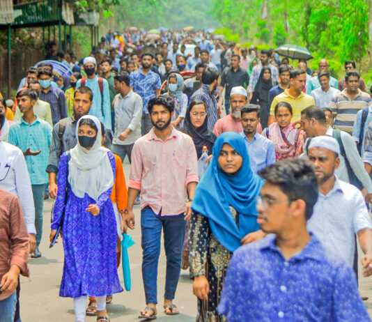 ঢাবি ভর্তি পরীক্ষা: চবি উপকেন্দ্রে অনুপস্থিত ৫৪৭