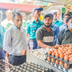 ডিম-আলুর বাজারে অভিযান