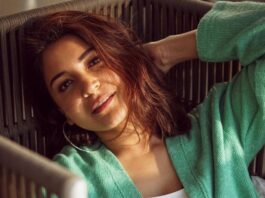 সন্তান জন্মের পর অভিনয় ছেড়ে দেবেন আনুশকা!