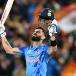 শচিনকে ছুঁয়ে ফেললেন কোহলি