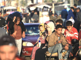 ঢুকেছে ত্রাণবাহী ৬০ ট্রাক, ১২ জিম্মি মুক্ত