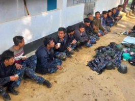 মিয়ানমারের অর্ধশতাধিক সীমান্তরক্ষী পালিয়ে বাংলাদেশে