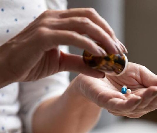 থাইরয়েডের ওষুধ খান যারা ৫ খাবার খেতে তাদের মানা