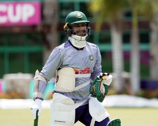 ব্যাটার সাকিবকে নিয়ে বাড়ছে দুশ্চিন্তা