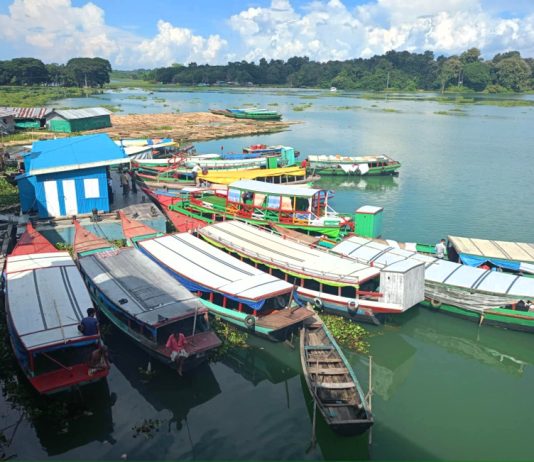 কাপ্তাইয়ে পর্যটন শিল্পে ব্যাপক ধস