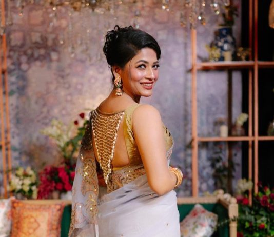 ‘মেয়েদের গল্প’ থেকে সরে দাঁড়ালেন বাঁধন