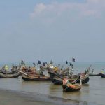 সাড়ে ৭ বছর পর নাফ নদীতে মাছ ধরার অনুমতি