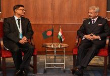 ঢাকা-দিল্লি সম্পর্কে চ্যালেঞ্জ মোকাবিলায় একসঙ্গে কাজ করার ওপর গুরুত্বারোপ