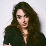 ‘ডন থ্রি’ থেকে সরে দাঁড়ালেন কিয়ারা